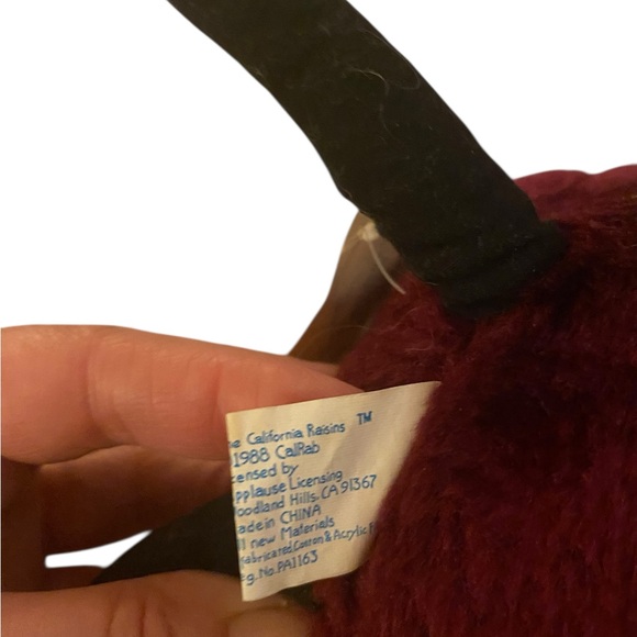 Vintage 1988 Acme California Raison Stuffie plush tags still attached - Picture 5 of 9